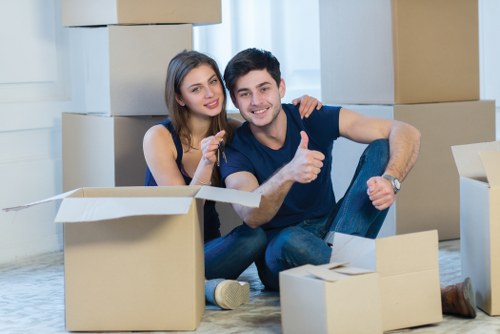Commercial and residential moving truck support in Hounslow