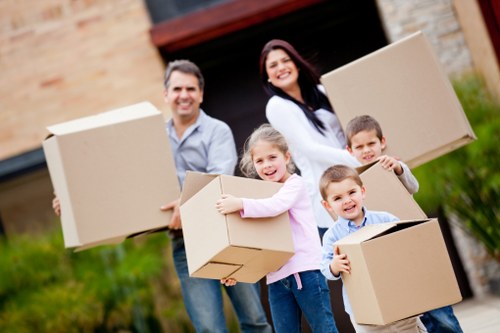 Load-based man and van quote for a flat move in Hounslow